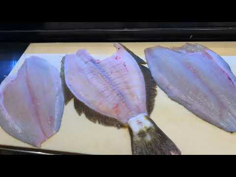 Cómo hacer Halibut Engawa Sushi “nigiri”. También conocido como aleta de halibut