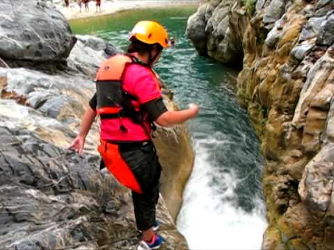 Waterfall Rappelling in Mexico: MATACANES!!!!