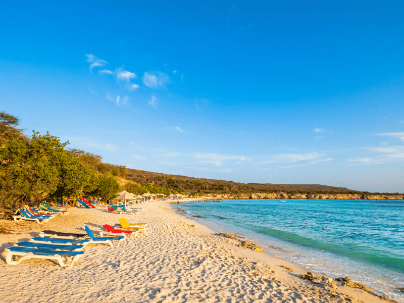 Snorkeling en Curacao Playa Porto Mari al atardecer