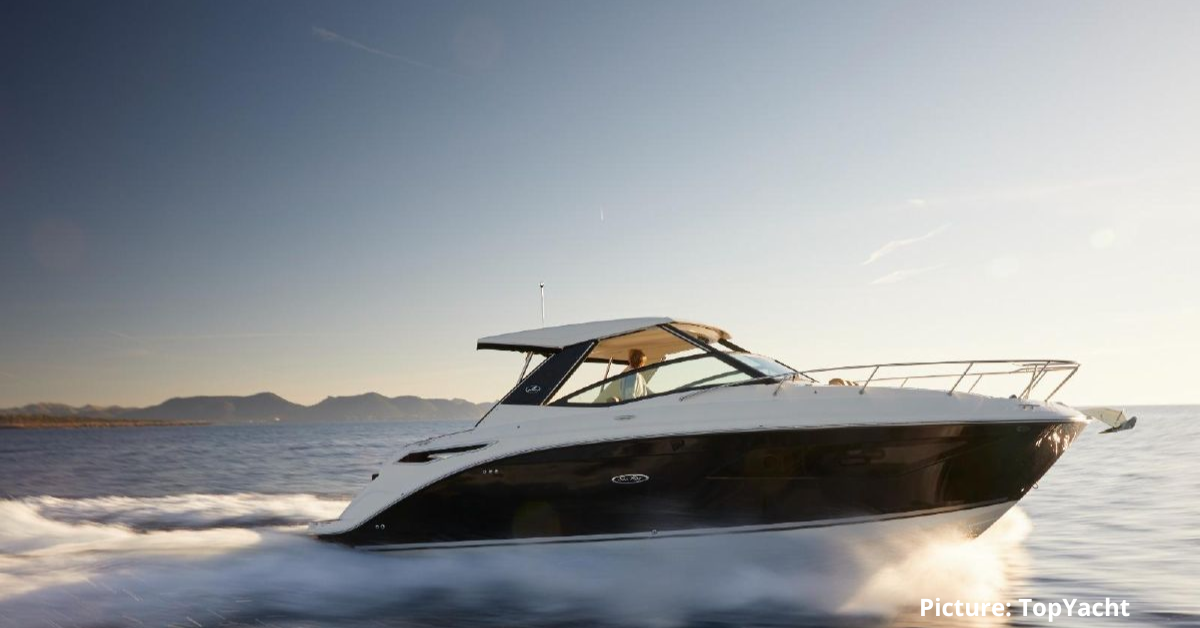 Best Boats for Lake Michigan Sea Ray Sundancer 320